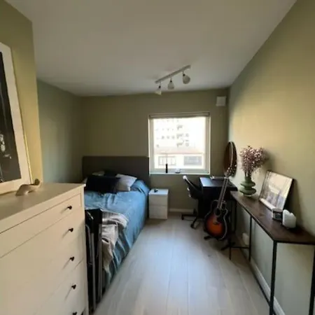 Dinbnb I 2 Balconies I Newly Renovated I Urban Location Bergen